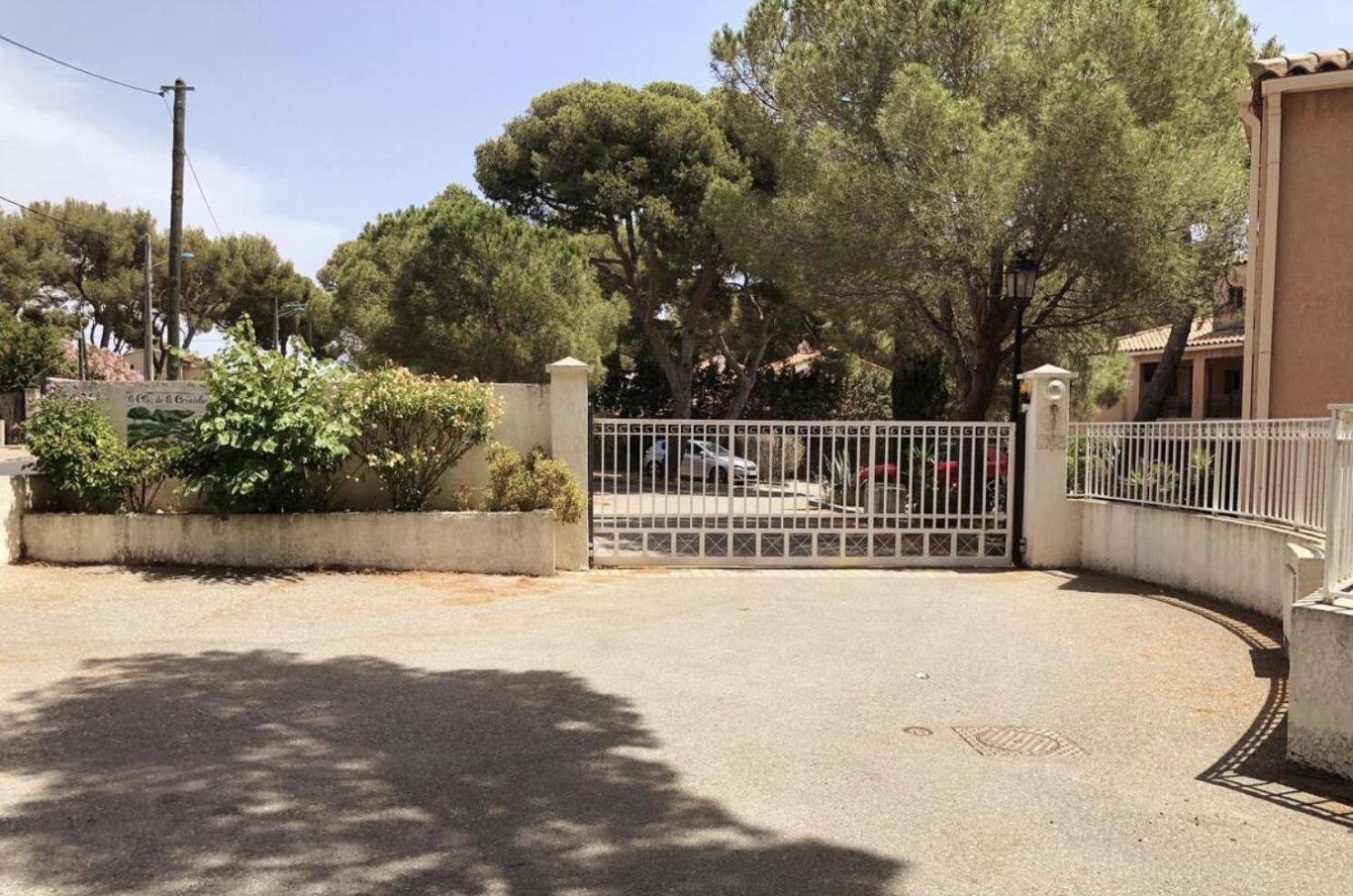 Appartement 60M2 - 2 Chambres A Une Minute Des Plages, Parking Prive Sausset-les-Pins Dış mekan fotoğraf